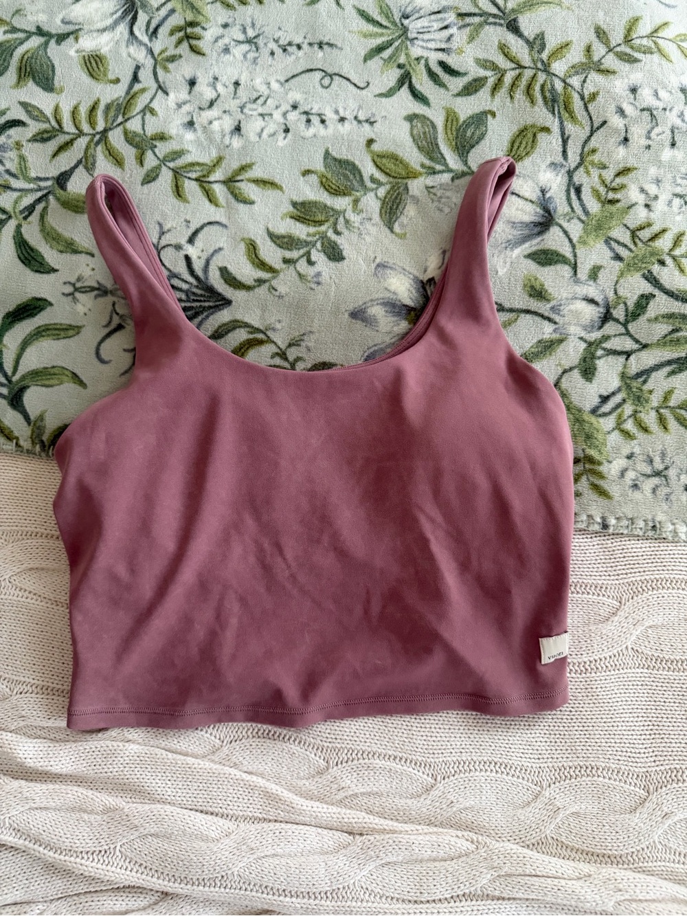 Vuori dusty rose pink Scoop Crop shelf bra Tank